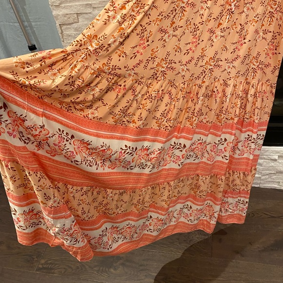 Floral lace up maxi dress - Picture 7 of 8